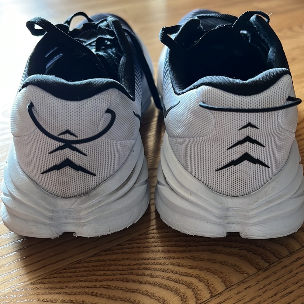 Women’s HOKA ONE Rincon 3 Running Shoes 7.5 - Picture 3 of 5